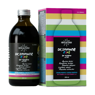 A bottle of Hifas da Terra Dr Immune five for children with its packaging box.
