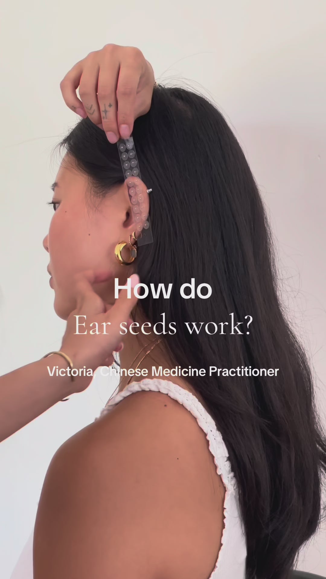 Load video: Muihood 24K Gold Plated Ear Seed Kit